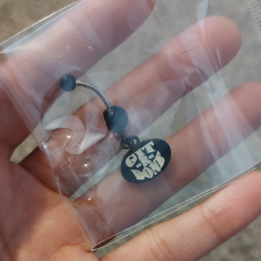 Git-R-Done Black Belly Button Ring